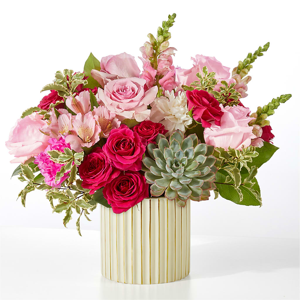 Magenta Musings Bouquet – PIKE CREEK FLOWERS & GIFTS, Wilmington DE