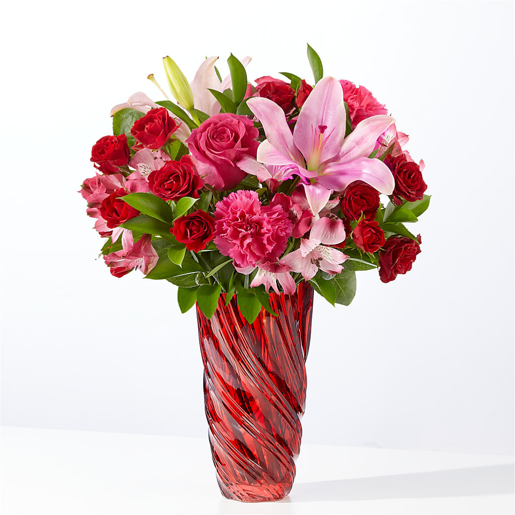 In Love Bouquet with Luxe Swirl Vase – PIKE CREEK FLOWERS & GIFTS, Wilmington DE