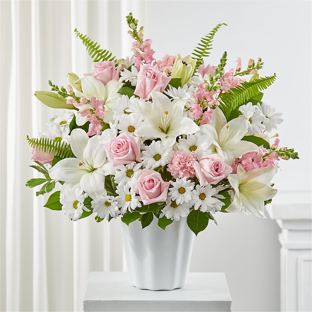 Soft Touch Tabletop Basket – PIKE CREEK FLOWERS & GIFTS, Wilmington DE