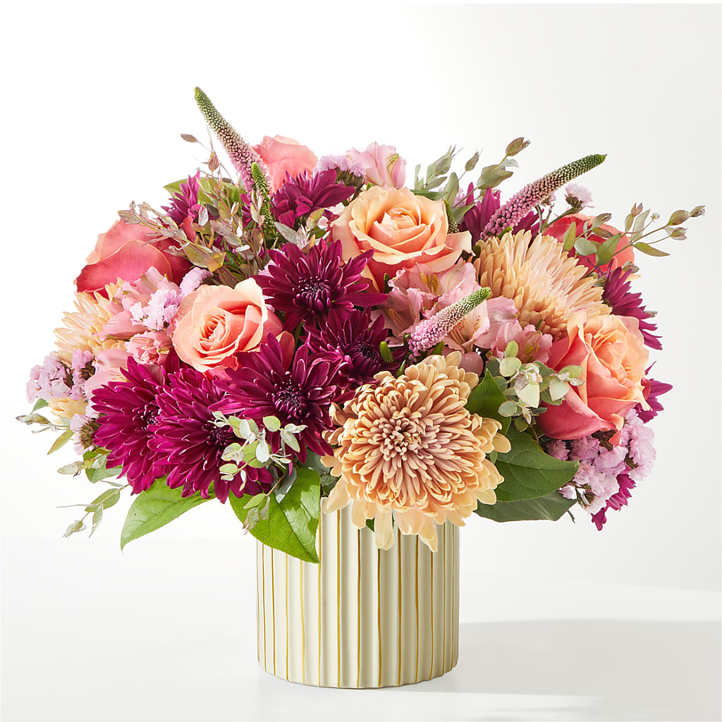Berry Cobbler Bouquet with Ivory Vase – PIKE CREEK FLOWERS & GIFTS, Wilmington DE