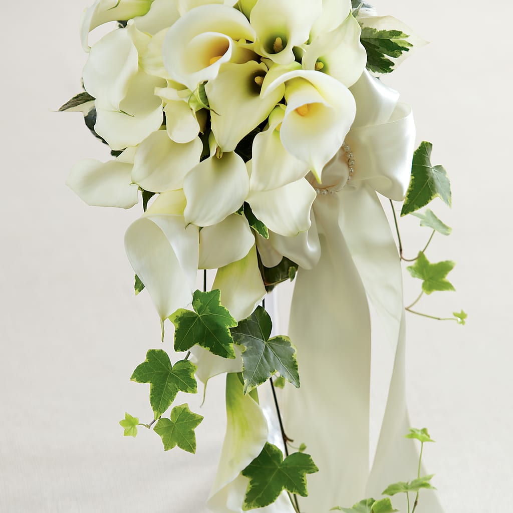 White Chapel Bouquet – PIKE CREEK FLOWERS & GIFTS, Wilmington DE
