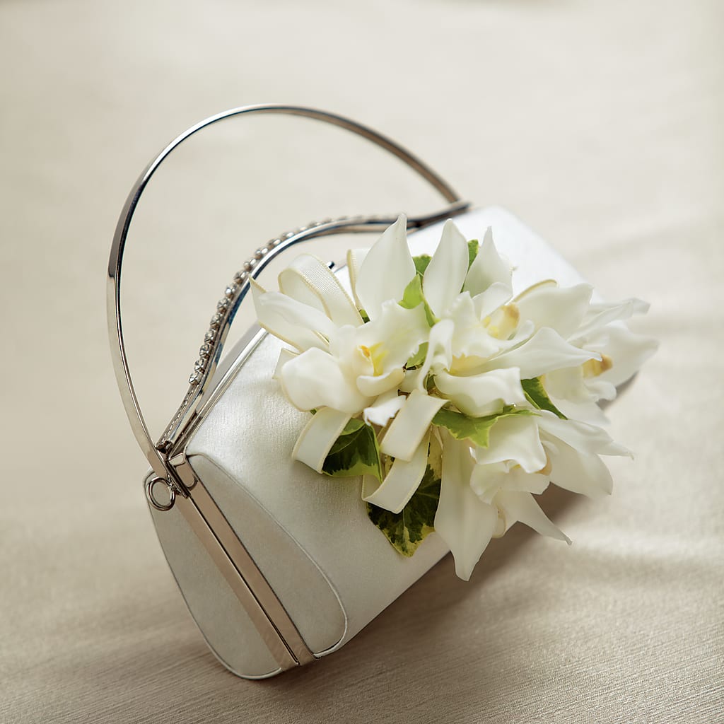 White Purse Decor – PIKE CREEK FLOWERS & GIFTS, Wilmington DE