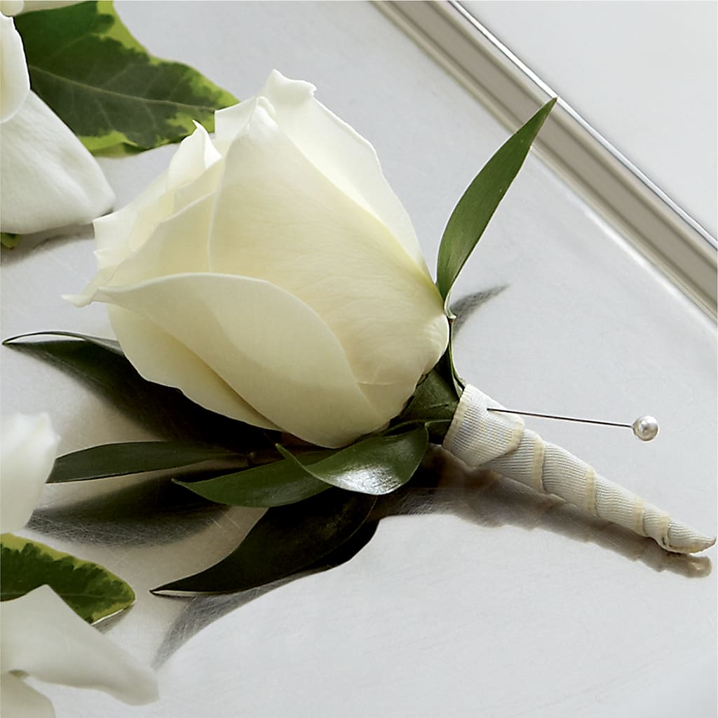 White Rose Boutonniere – PIKE CREEK FLOWERS & GIFTS, Wilmington DE
