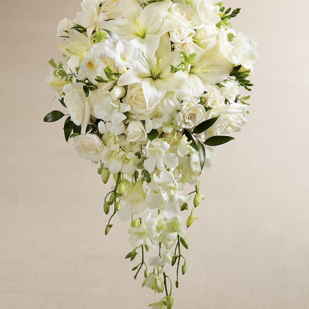 White Wonders Bouquet – PIKE CREEK FLOWERS & GIFTS, Wilmington DE