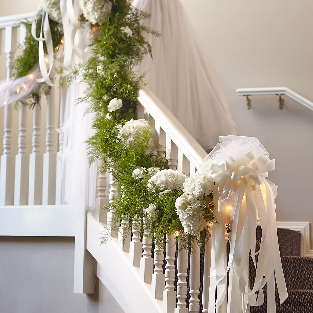 Champagne Dreams Garland – PIKE CREEK FLOWERS & GIFTS, Wilmington DE