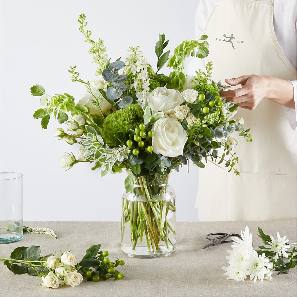 Irish Garden - A Florist Original – PIKE CREEK FLOWERS & GIFTS, Wilmington DE