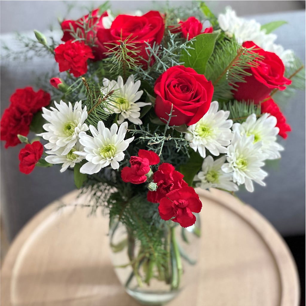 Seasonal Magic Bouquet – PIKE CREEK FLOWERS & GIFTS, Wilmington DE