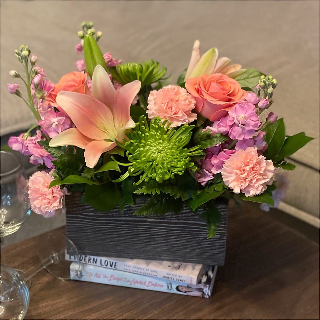 Beautiful Spirit Basket – PIKE CREEK FLOWERS & GIFTS, Wilmington DE