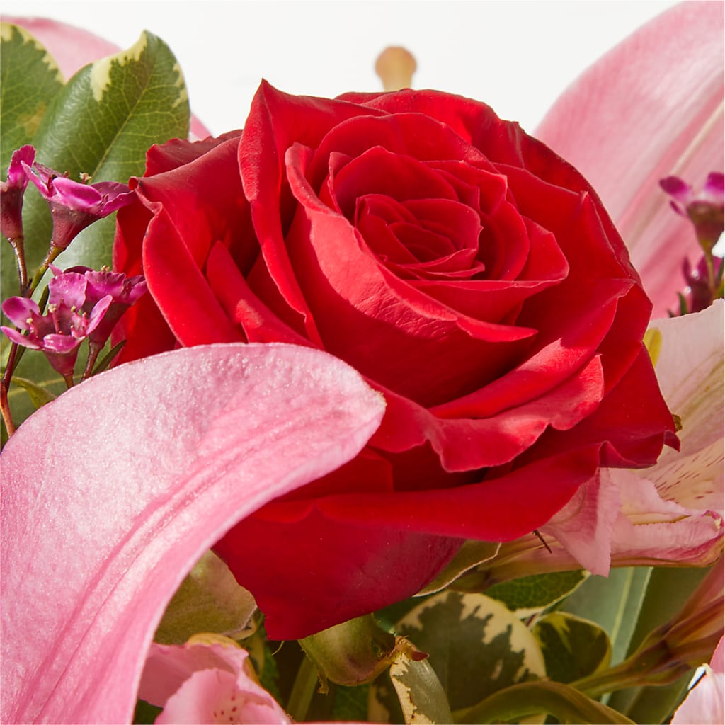 Lucky in Love Bouquet – PIKE CREEK FLOWERS & GIFTS, Wilmington DE