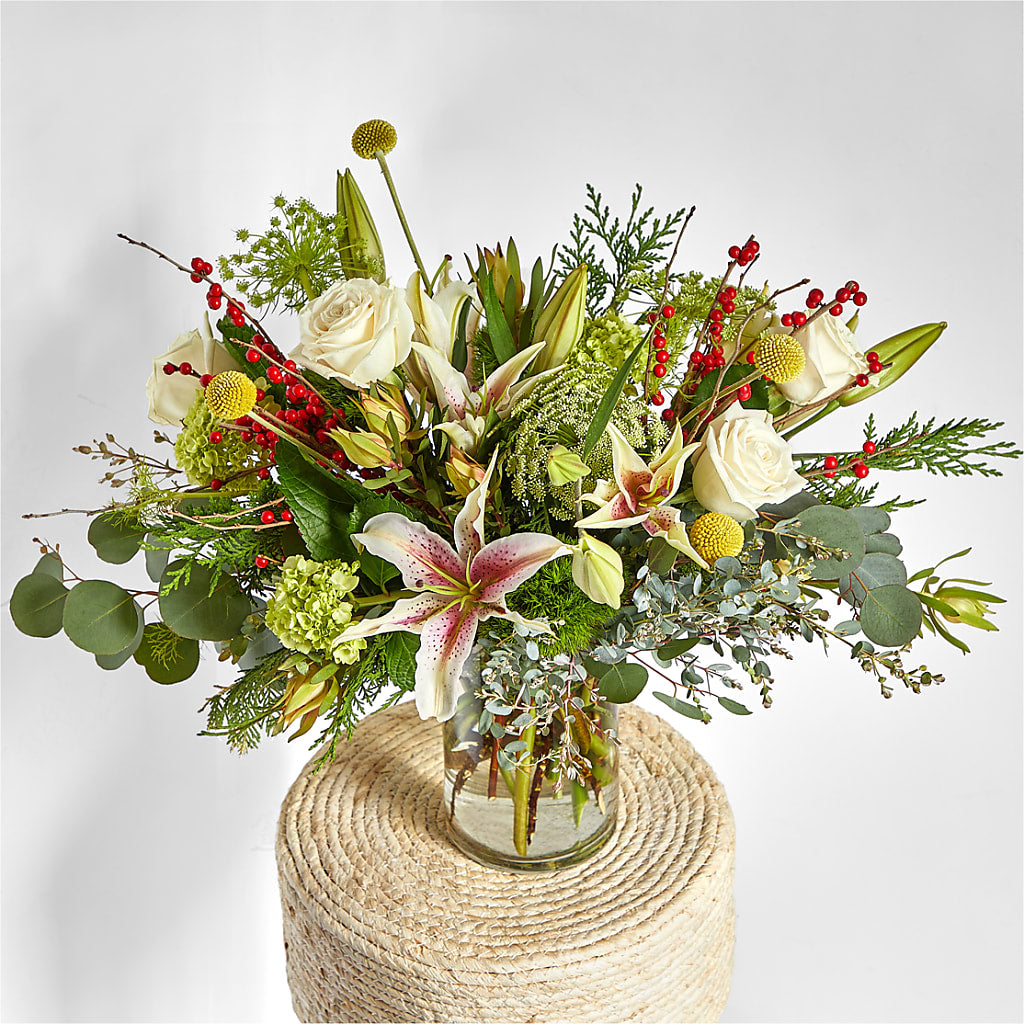 Berry & Bright Bouquet – PIKE CREEK FLOWERS & GIFTS, Wilmington DE