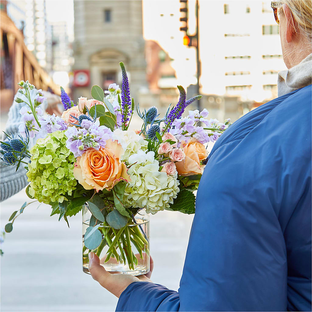 Porch Swing Bouquet – PIKE CREEK FLOWERS & GIFTS, Wilmington DE