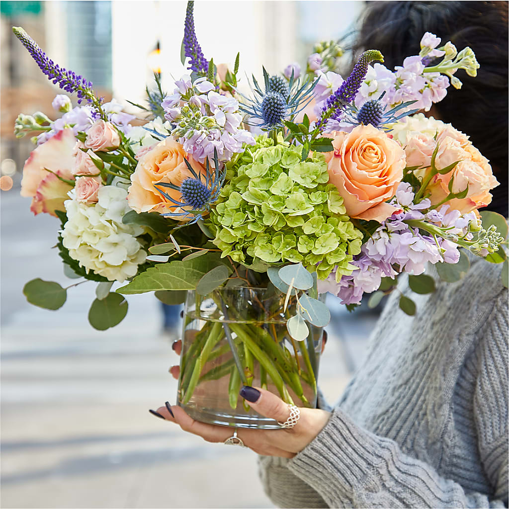 Porch Swing Bouquet – PIKE CREEK FLOWERS & GIFTS, Wilmington DE