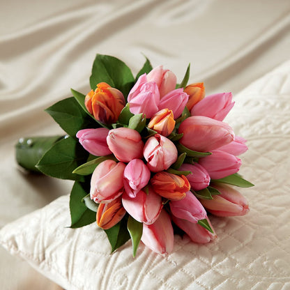 Embraceable Bouquet – PIKE CREEK FLOWERS & GIFTS, Wilmington DE