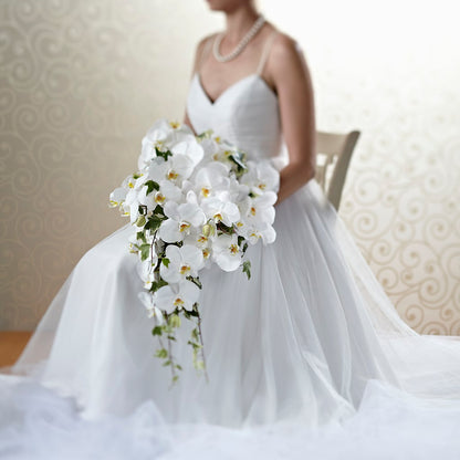Classic White Bouquet – PIKE CREEK FLOWERS & GIFTS, Wilmington DE